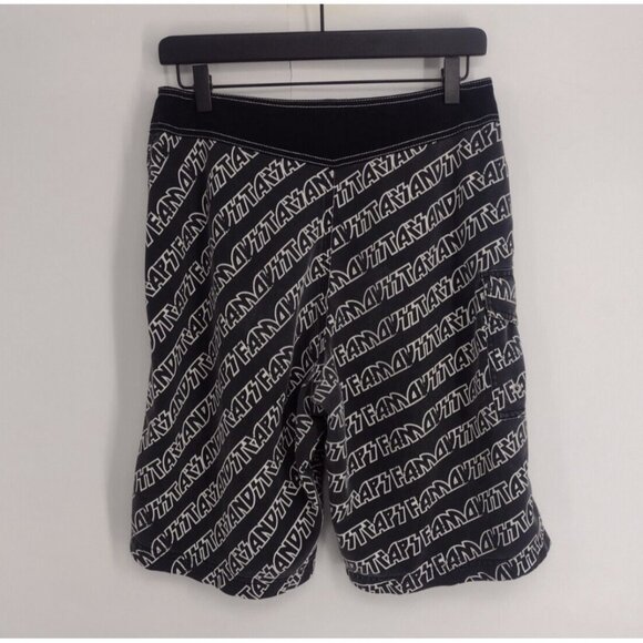 Y2K Famous Stars And Straps All Over Print Black White Board Shorts Mens 30 - Picture 2 of 6